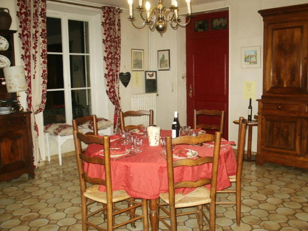 Chambres D'Hotes - Domaine Des Perrieres Crux-la-Ville Екстериор снимка