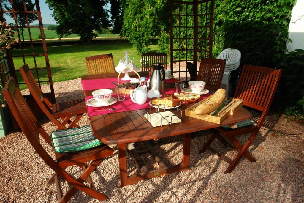 Chambres D'Hotes - Domaine Des Perrieres Crux-la-Ville Екстериор снимка